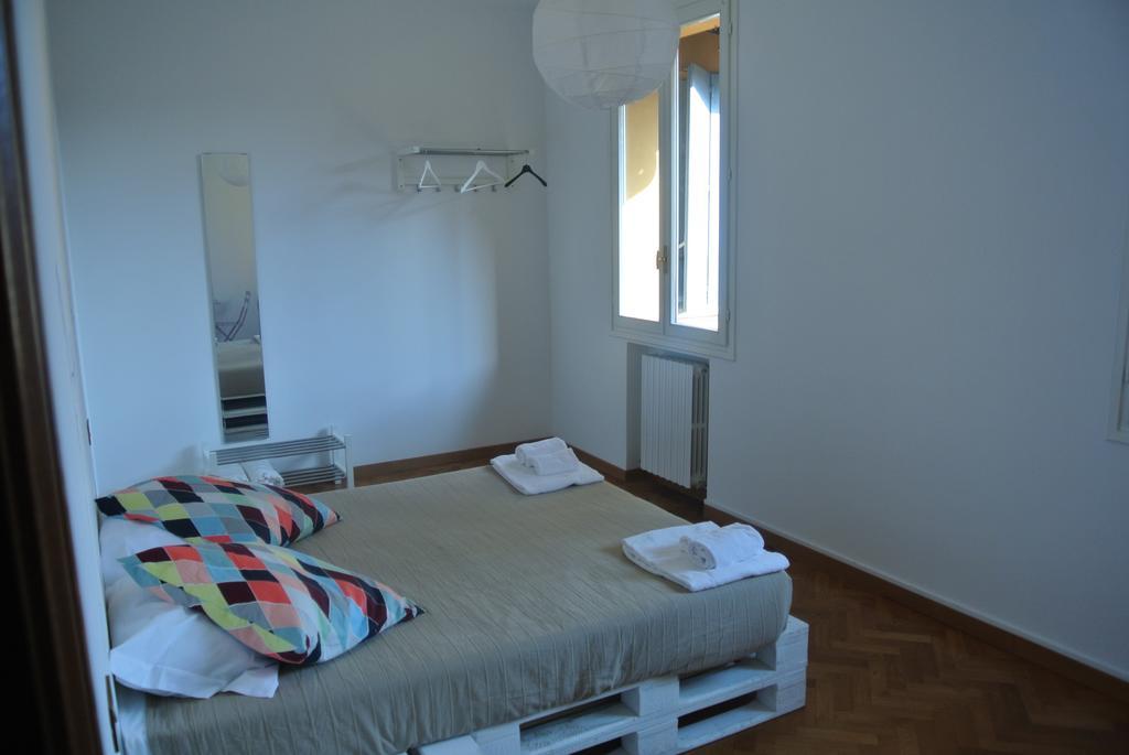 My Room Centereco Bologna Bagian luar foto